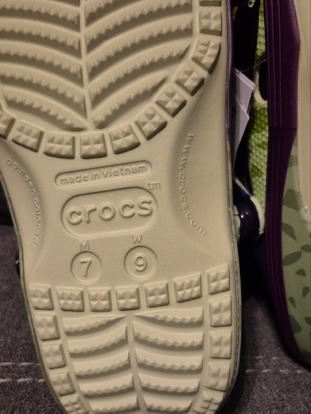 CROCS official clogs